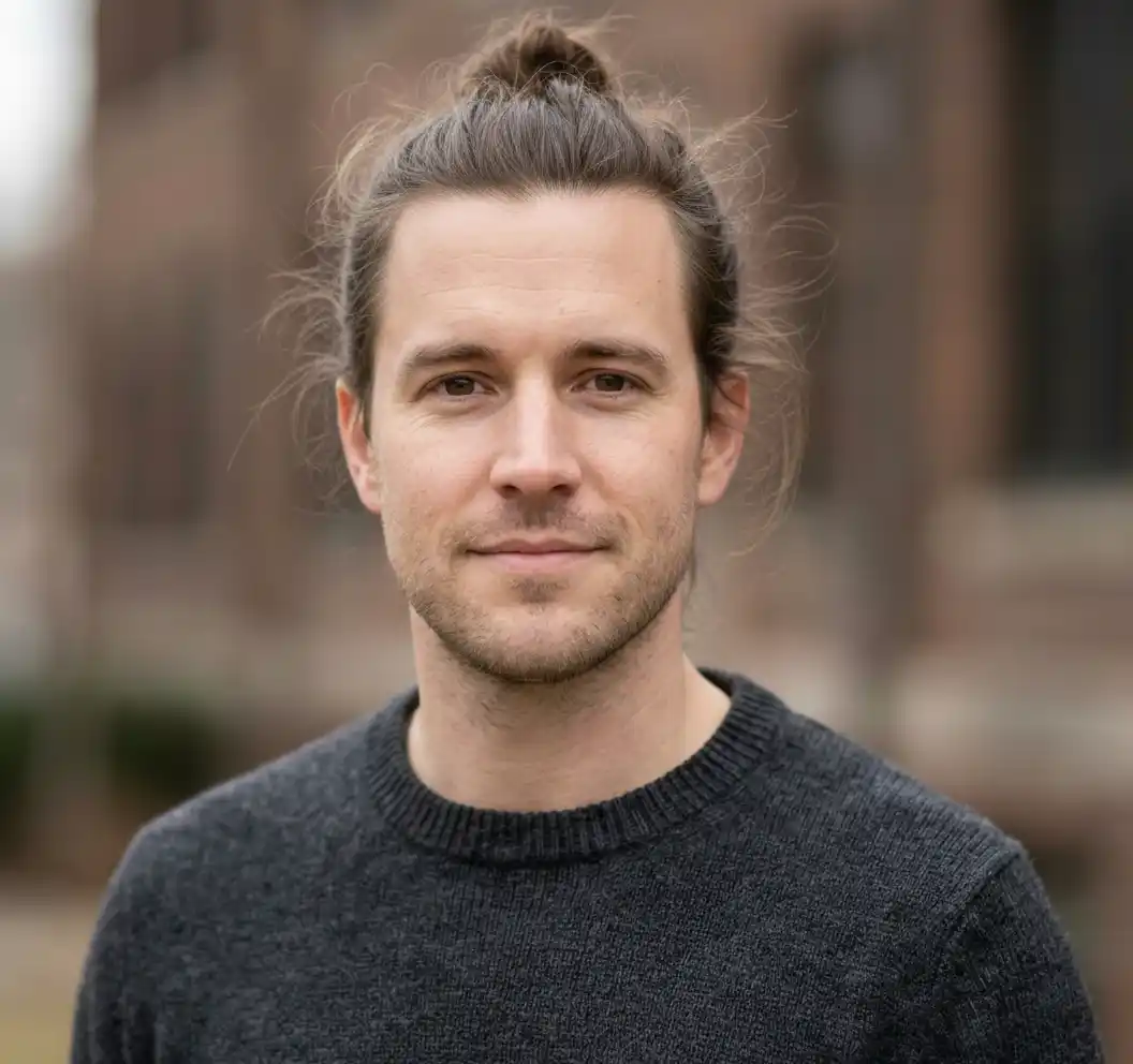 Top Knot hairstyle for Men