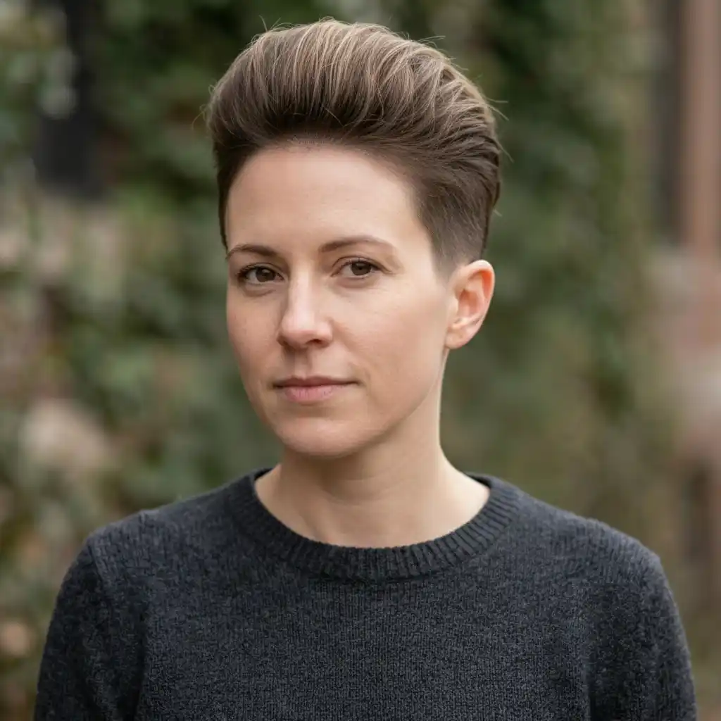 High Top Fade hairstyle for Women